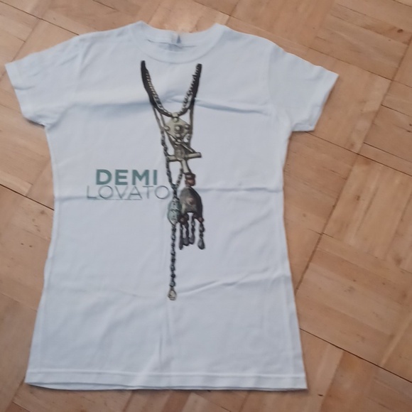 demi Lovato Tops - Demi Lovato tee shirt white women's size small